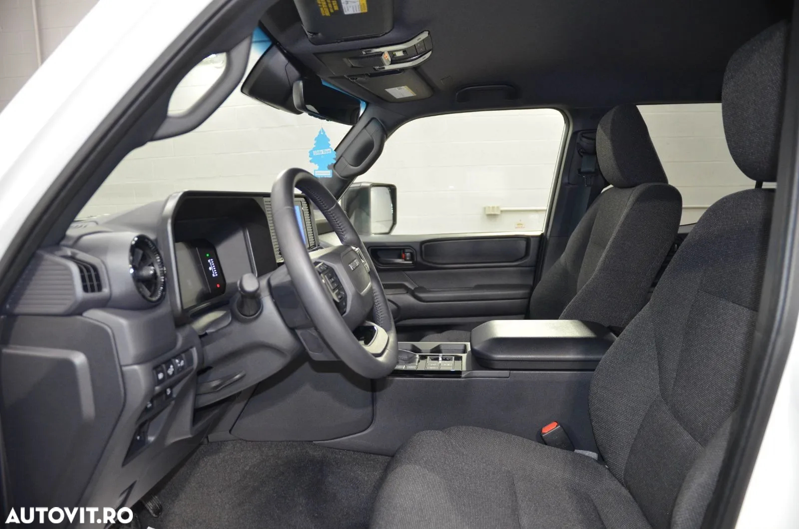 Toyota Land Cruiser 250 - 8