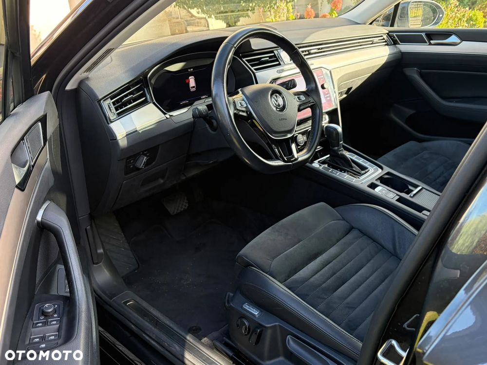Volkswagen Passat - 17