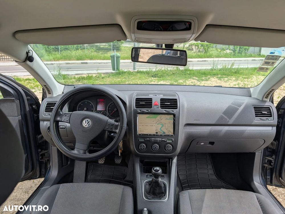 Volkswagen Jetta 1.9 TDI Comfortline - 16