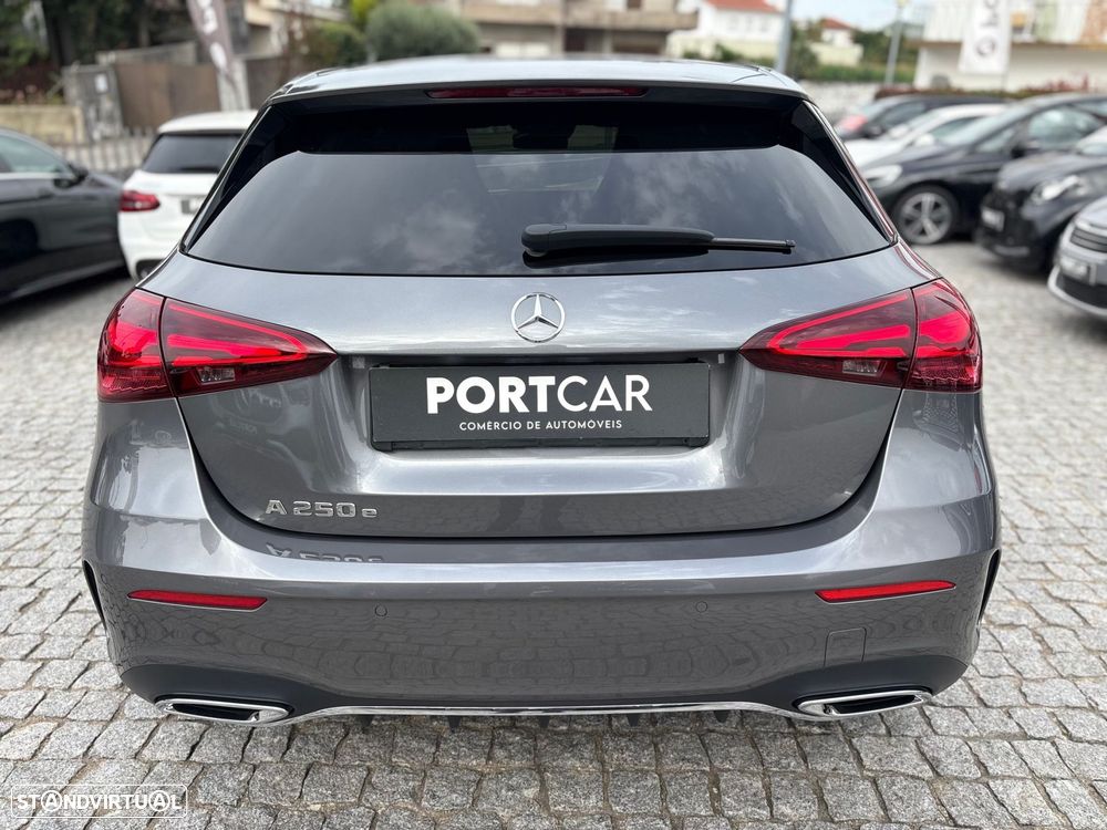 Mercedes-Benz A 250 e - 7