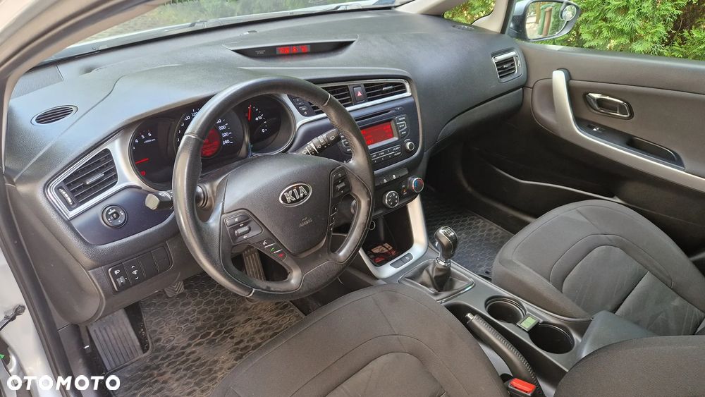 Kia Ceed 1.4 CRDi M - 14