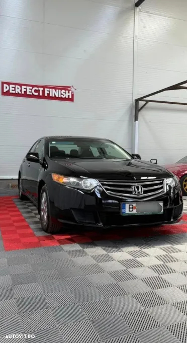 Honda Accord 2.0i Exec - 4