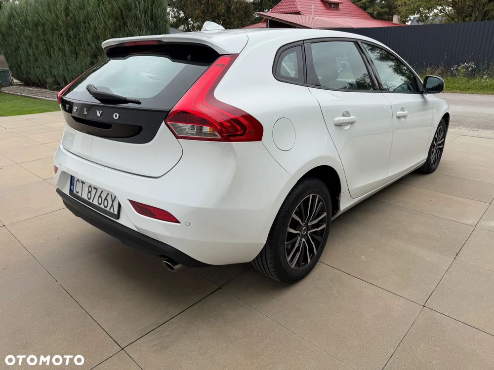 Volvo V40 D4 Drive-E Inscription - 3