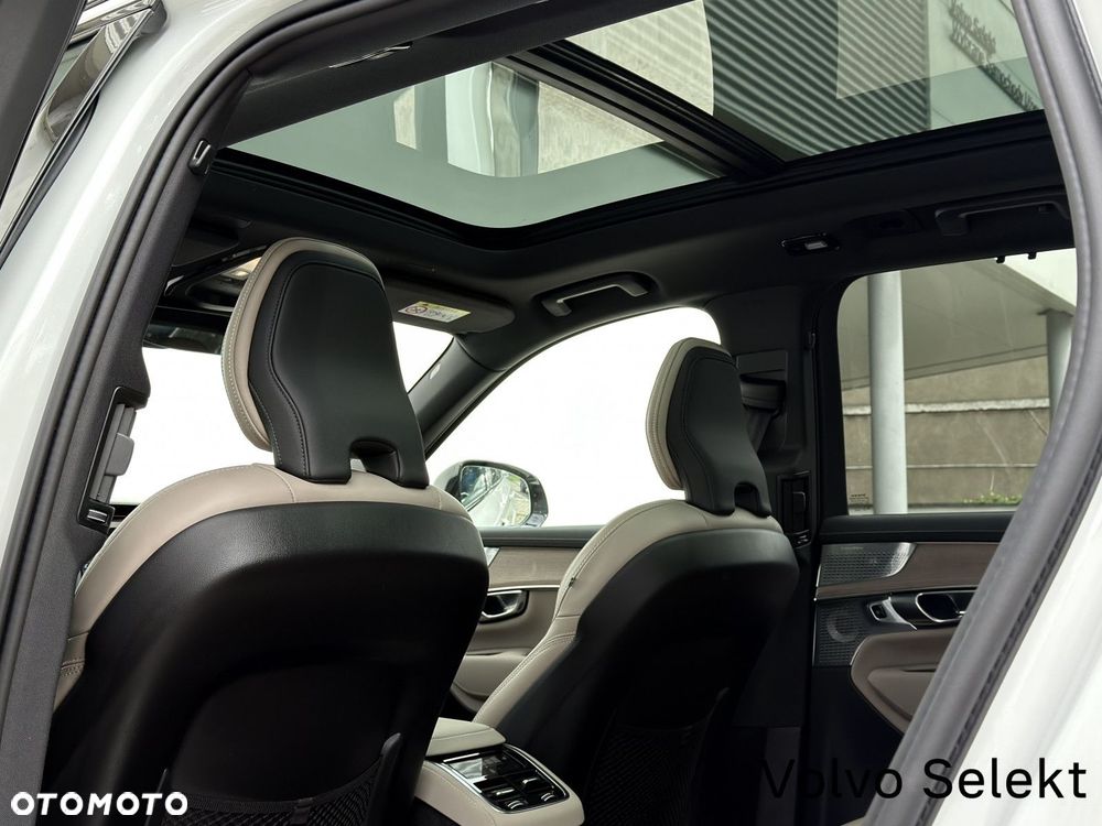 Volvo XC 90 - 16