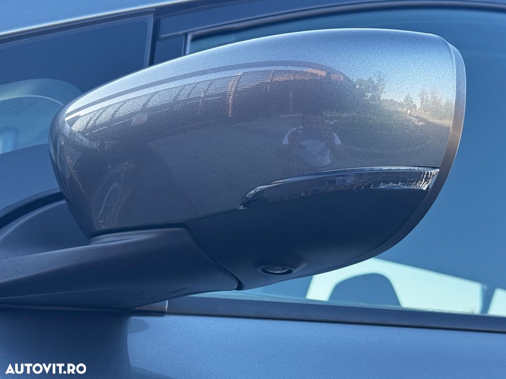 Nissan LEAF 62 kWh e+ N-Connecta - 36