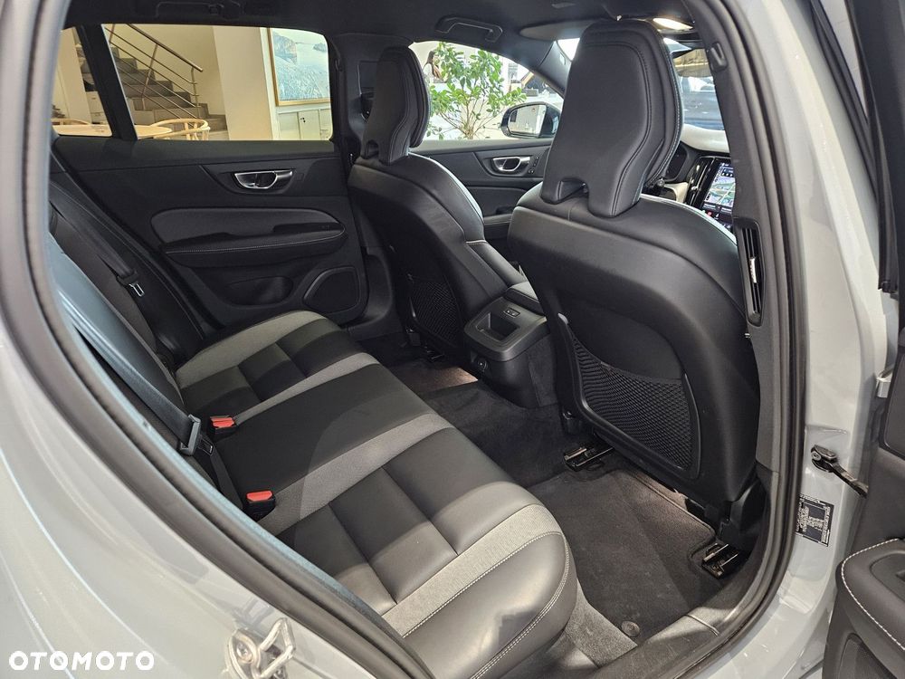 Volvo V60 - 21