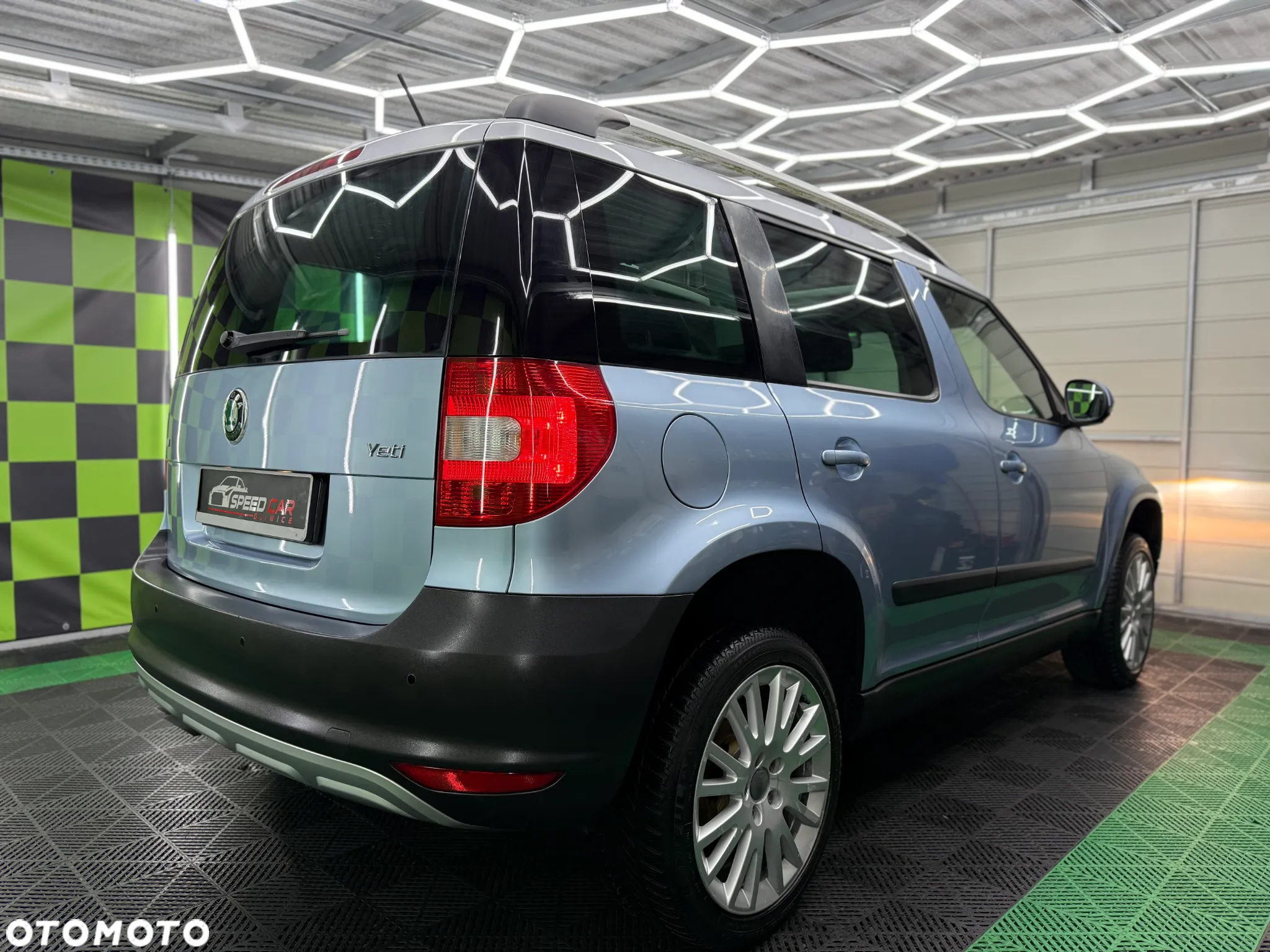 Skoda Yeti - 2