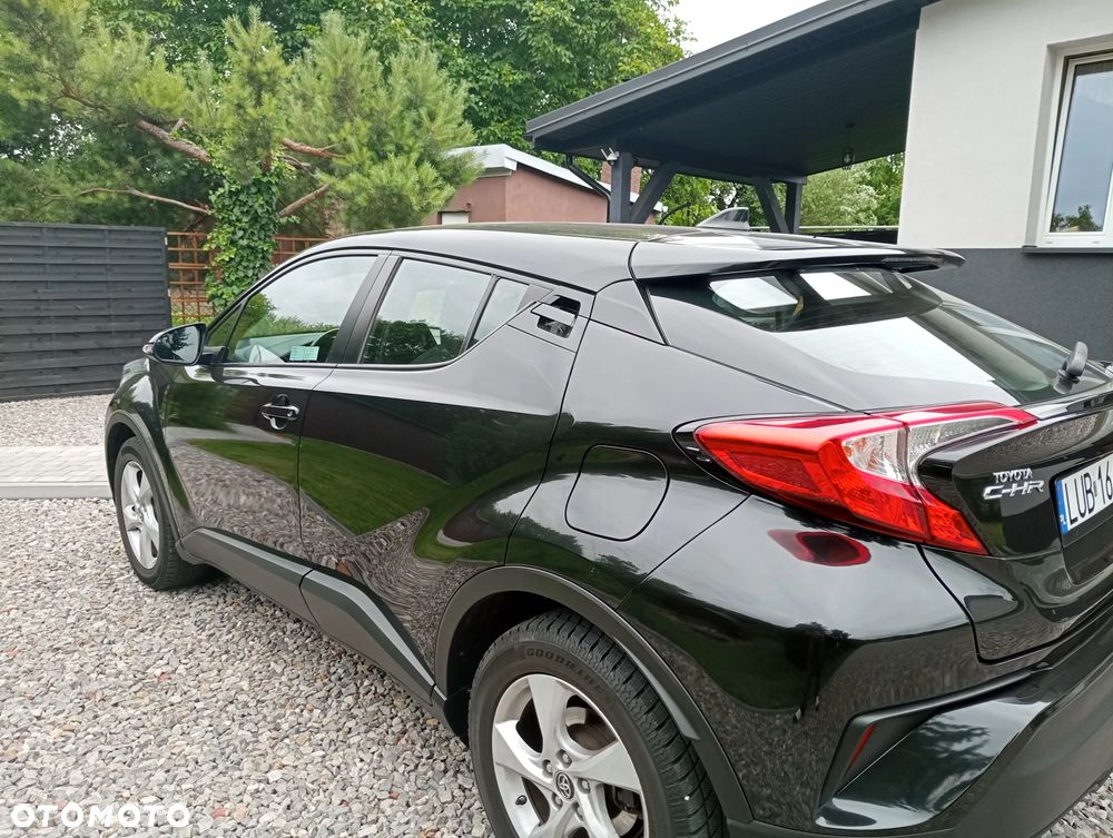 Toyota C-HR 1.2 T Dynamic - 8