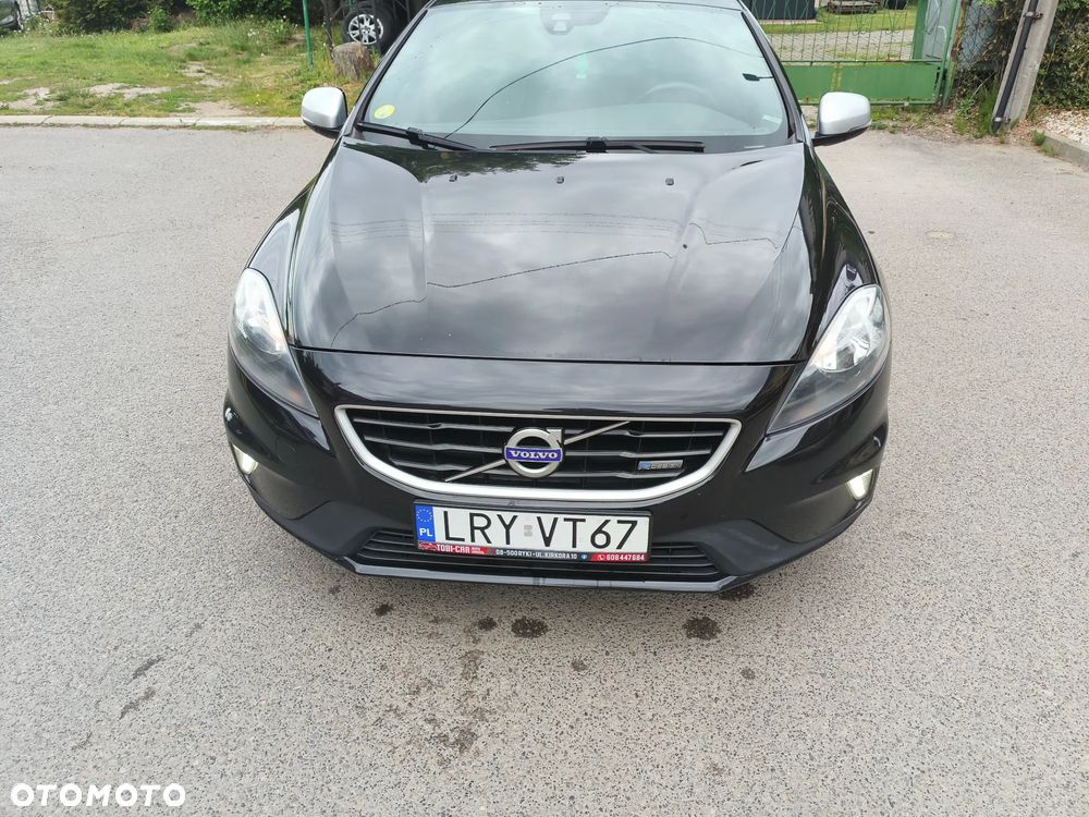 Volvo V40 D4 Drive-E R-Design Summum - 25