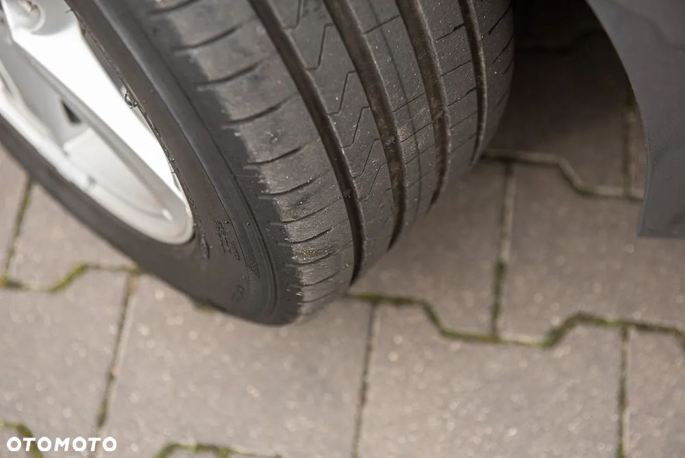 Volvo V40 D2 Momentum - 30