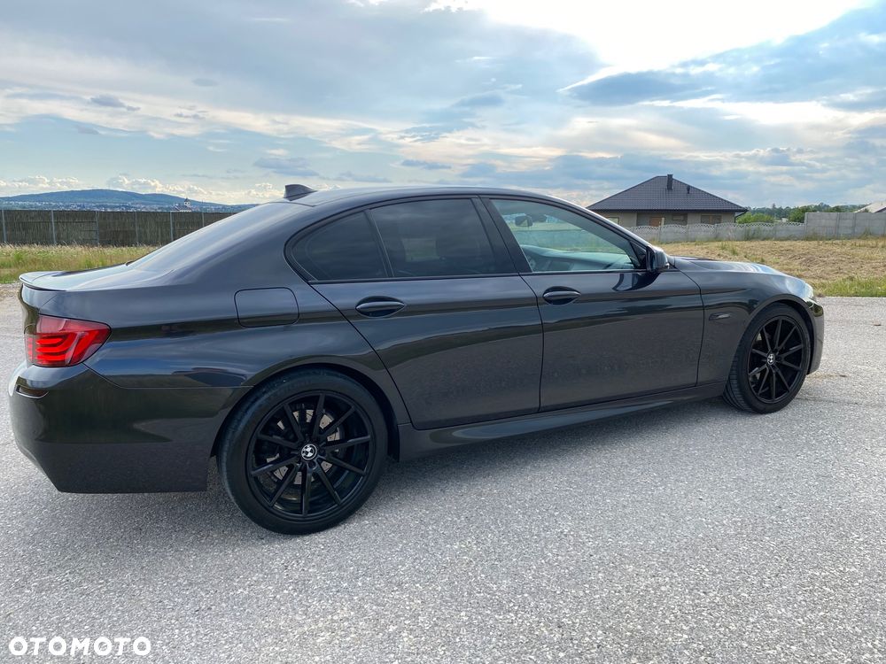 BMW Seria 5 520d Sport-Aut - 12