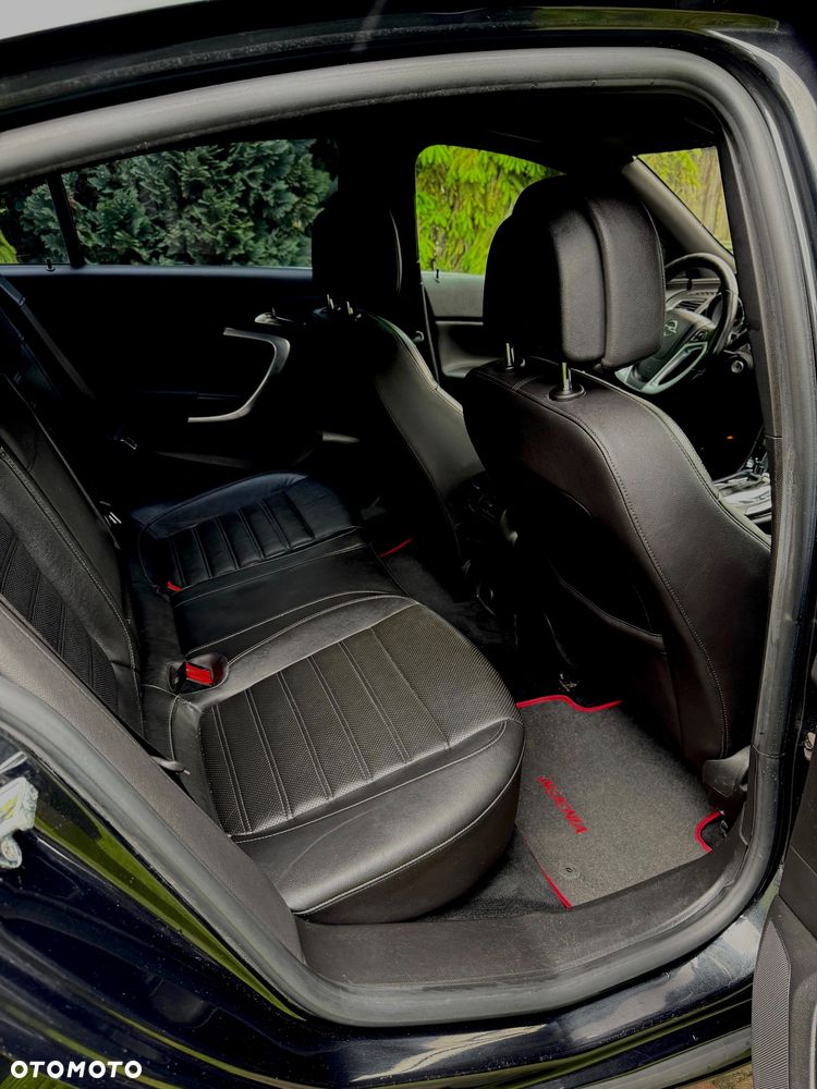 Opel Insignia - 11