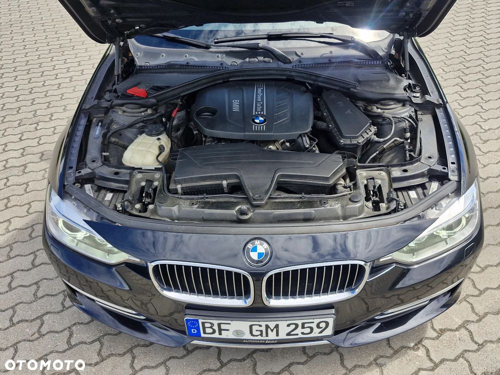 BMW Seria 3 318d Blue Performance Luxury Line - 34