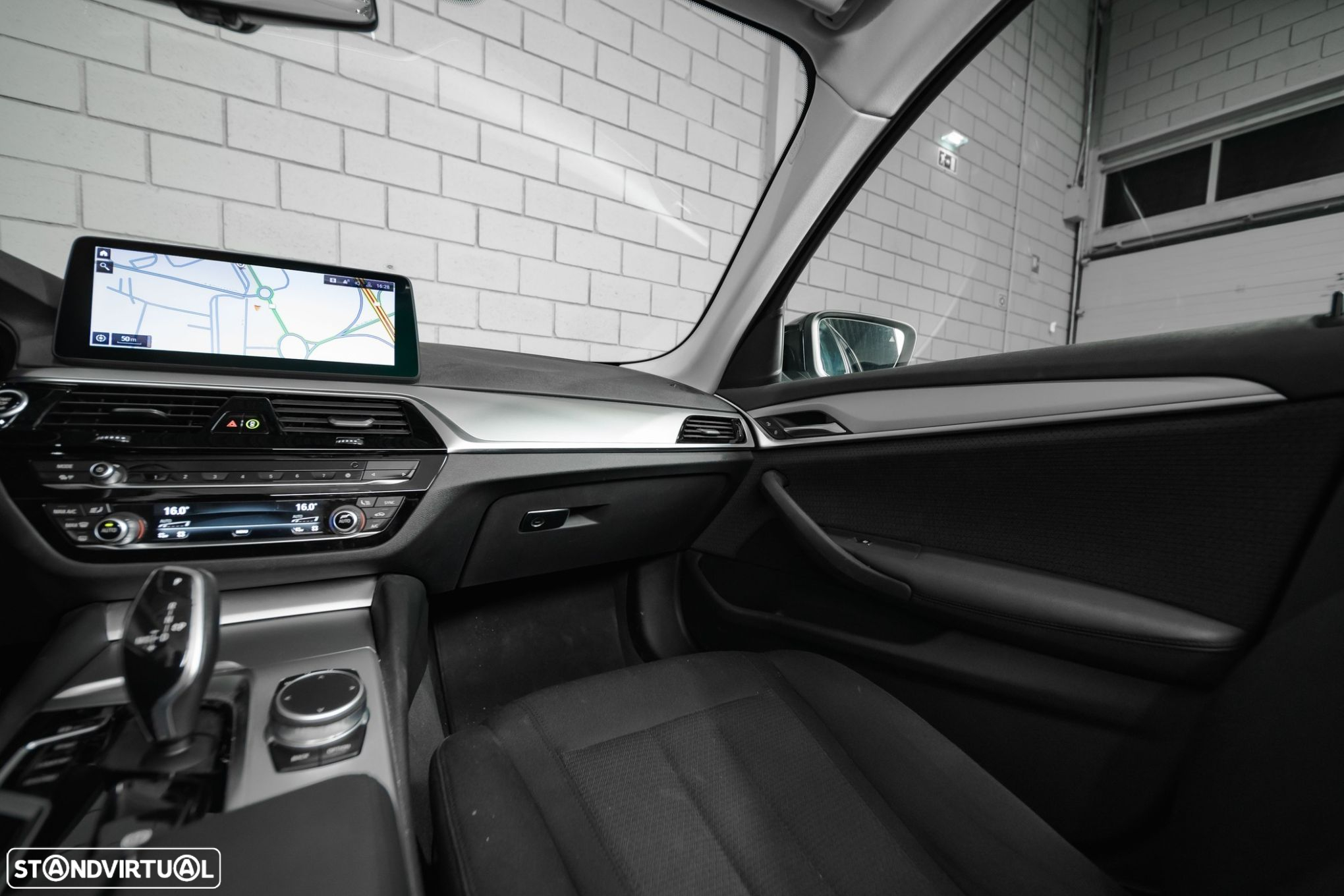 BMW 520 d Touring Aut. - 27