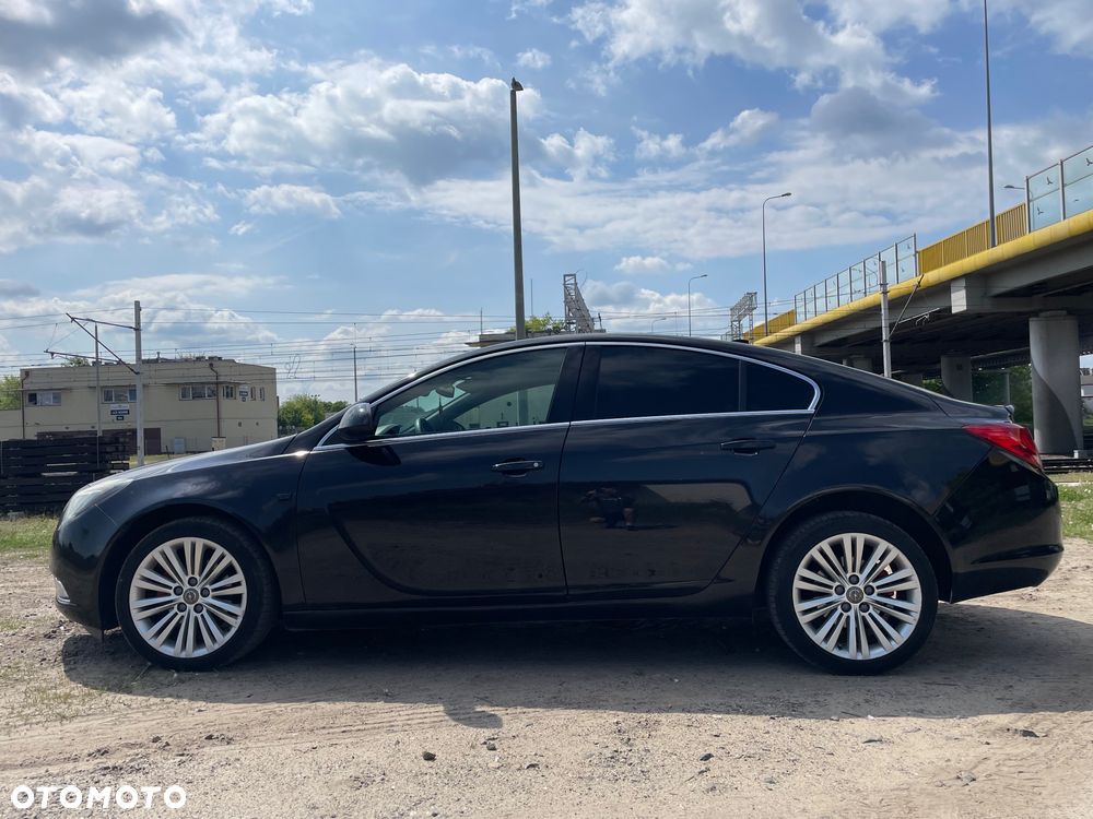 Opel Insignia 2.0 CDTI - 11