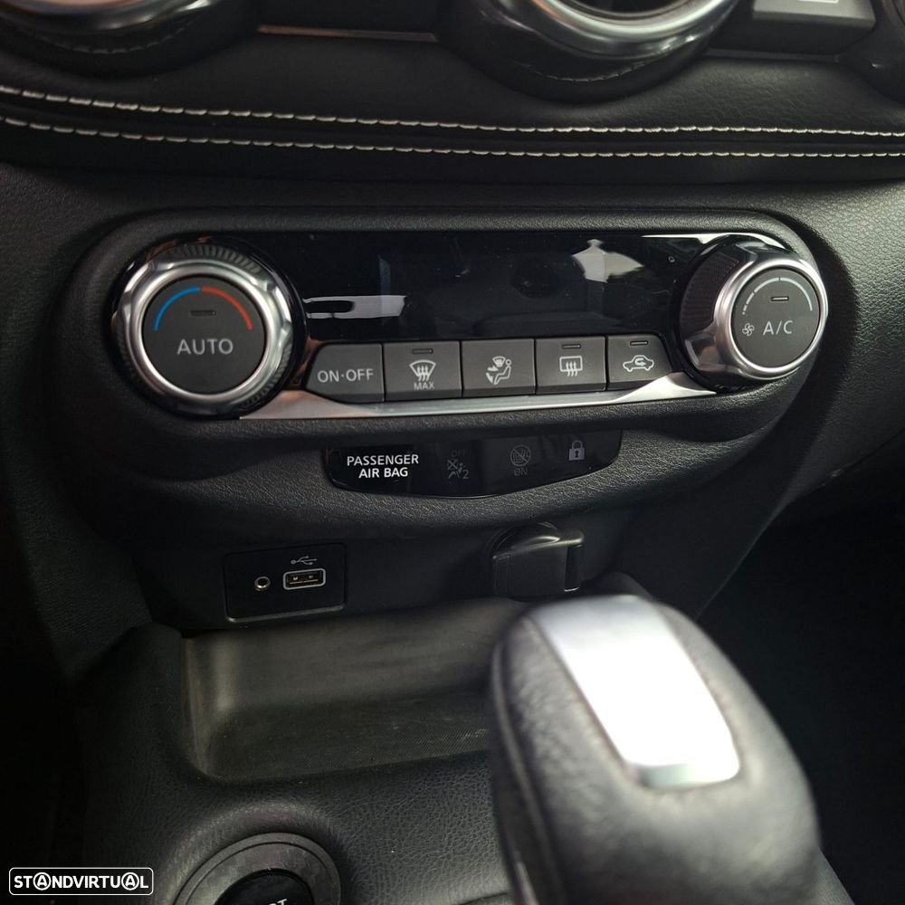 Nissan Juke 1.6 Hybrid Tekna TwoTone T - 18