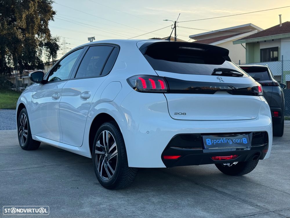 Peugeot 208 1.2 PureTech Allure - 6
