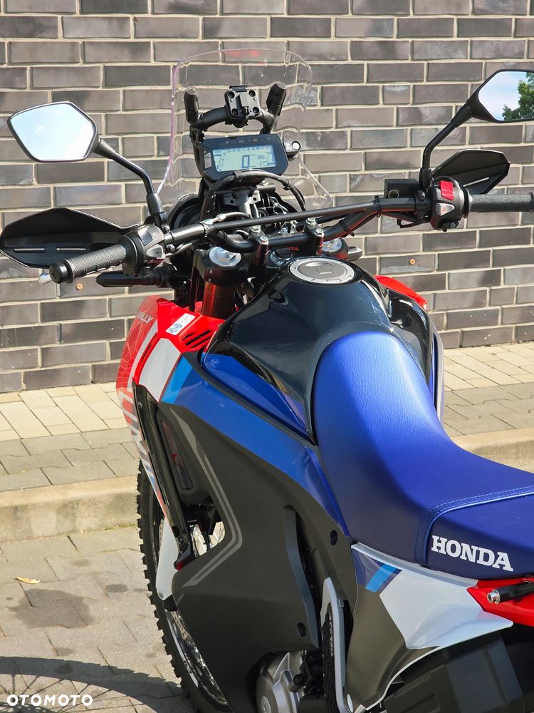 Honda CRF - 9