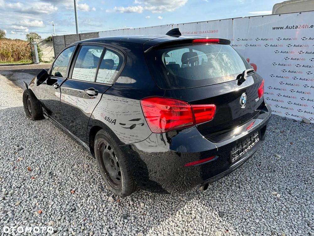 BMW Seria 1 116i - 5