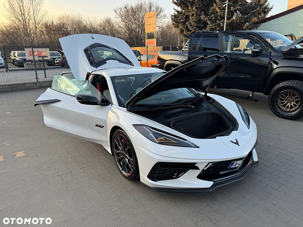 Chevrolet Corvette Stingray 3LT 6.2 V8 Automatik - 21