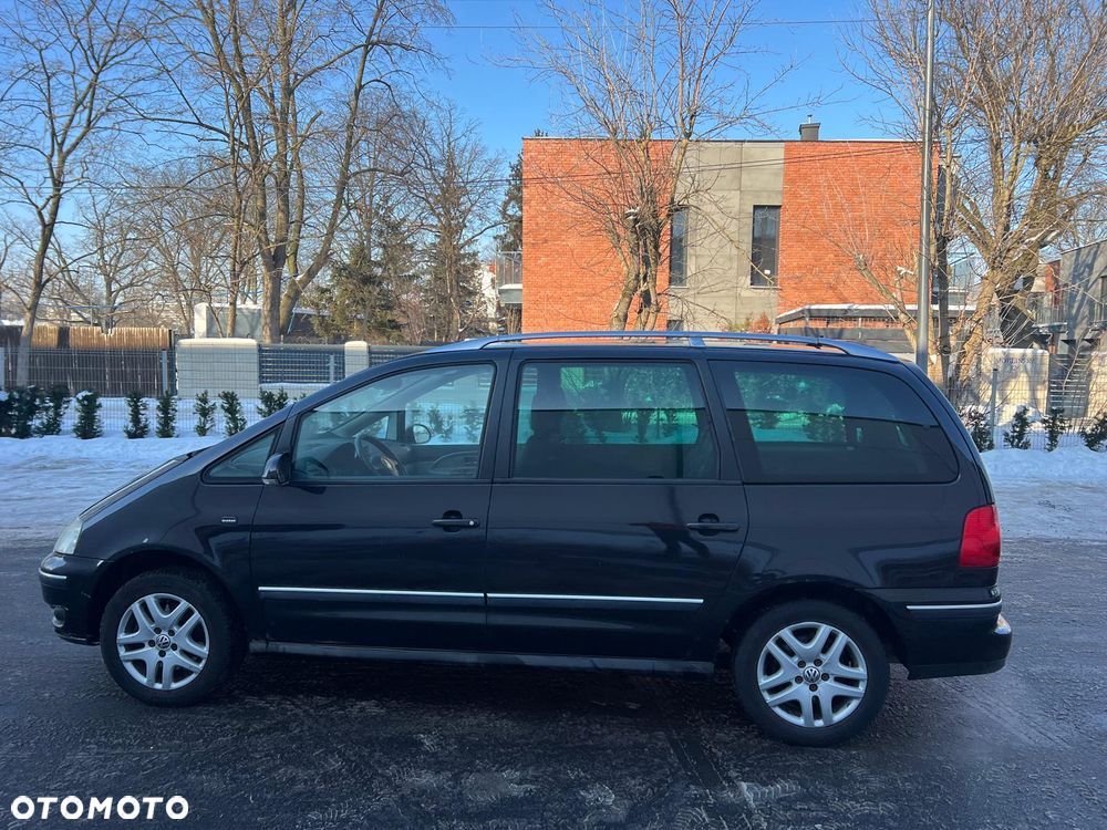 Volkswagen Sharan 2.8 V6 Highline Tiptr - 4