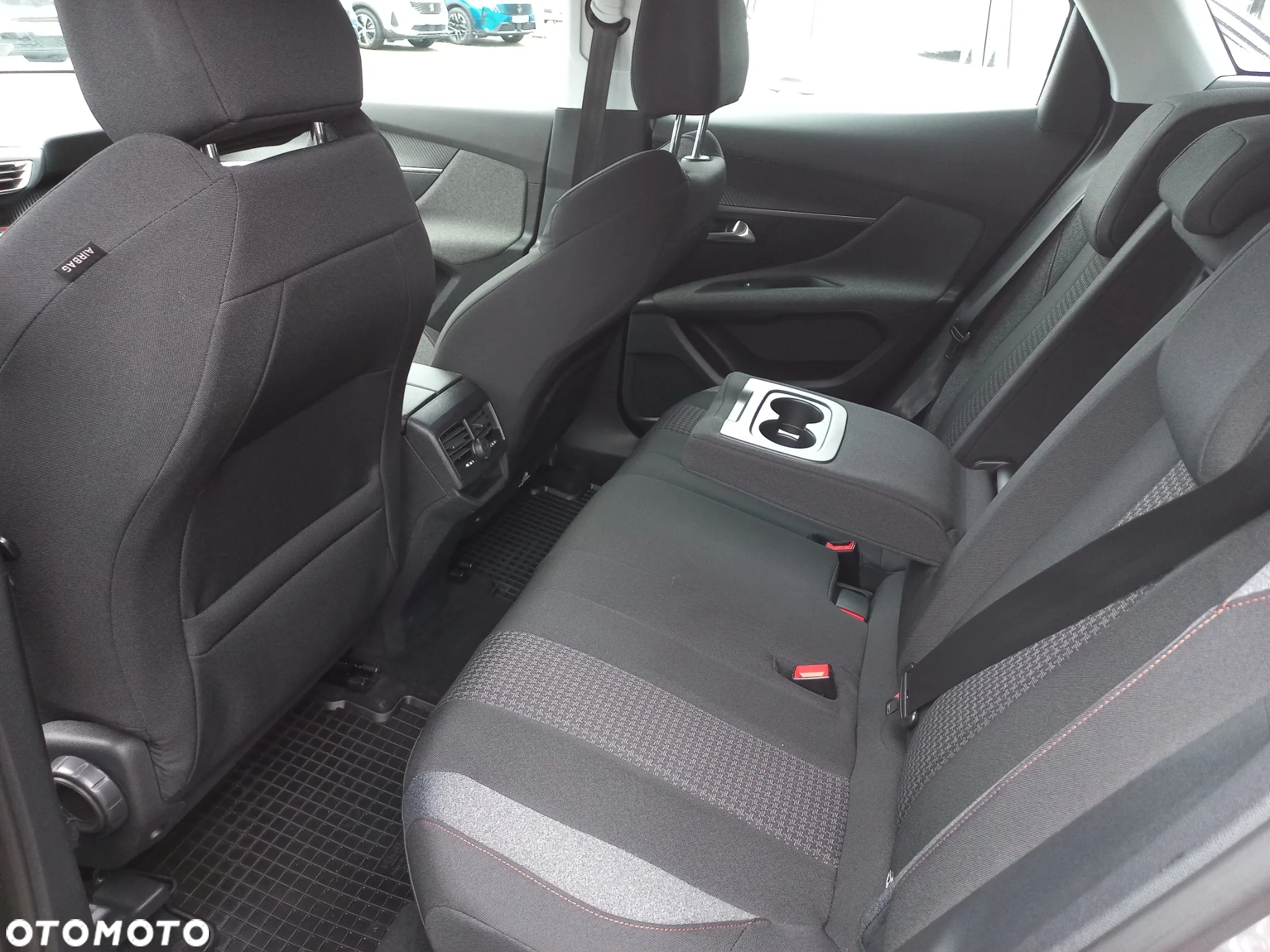 Peugeot 3008 1.2 PureTech Active S&S - 15
