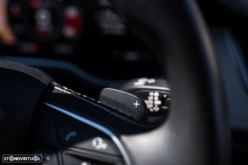 Audi SQ7 4.0 TDI V8 quattro Tiptronic 7L — fotografia 30