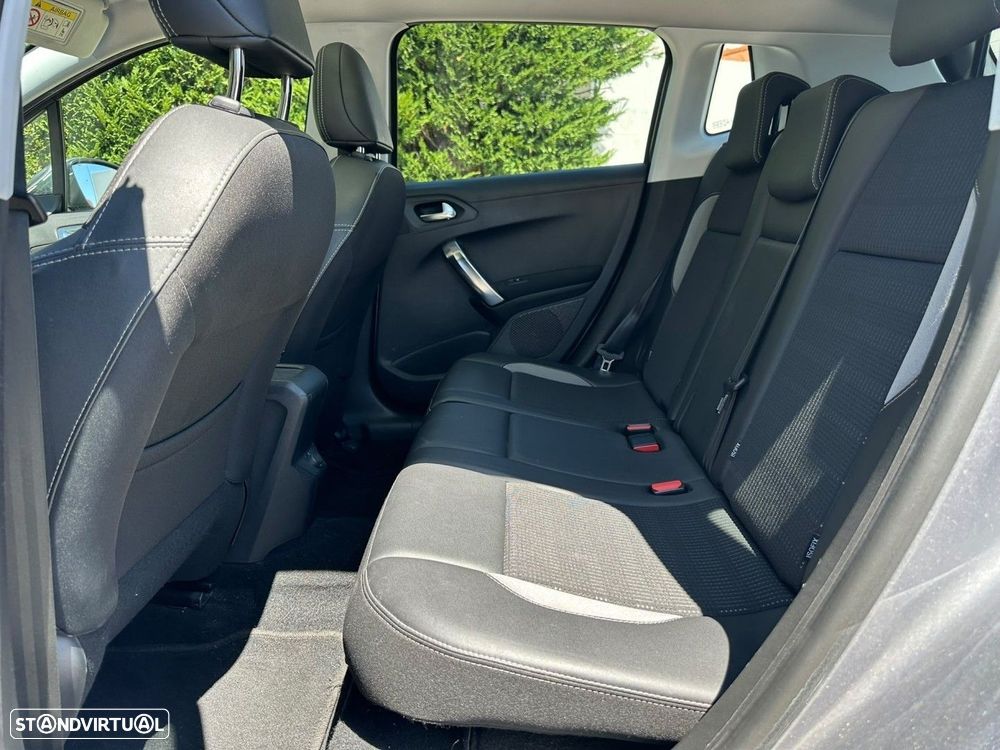 Peugeot 2008 1.6 BlueHDi Allure - 8