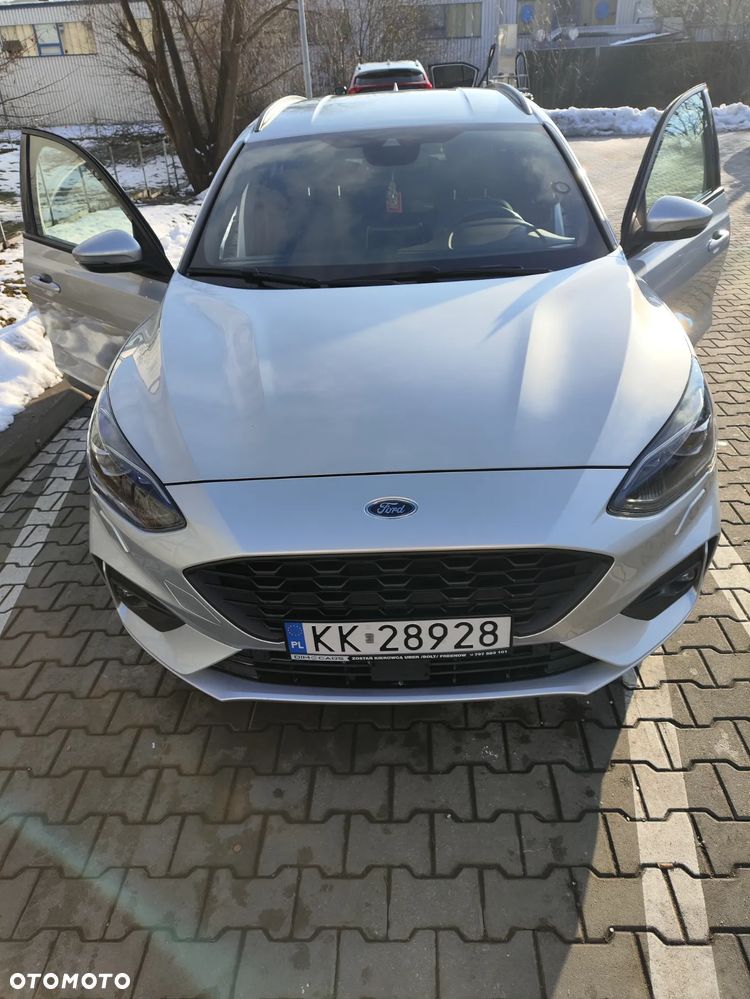 Ford Focus 1.5 EcoBoost ST-Line - 8