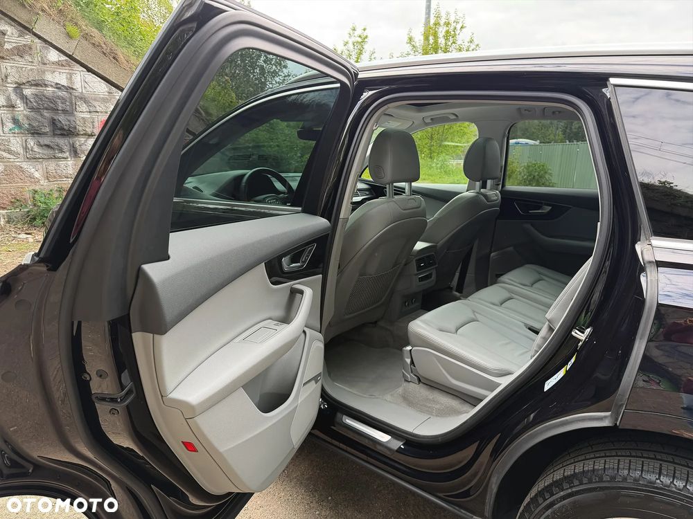 Audi Q7 3.0 TFSI Quattro Tiptronic - 13