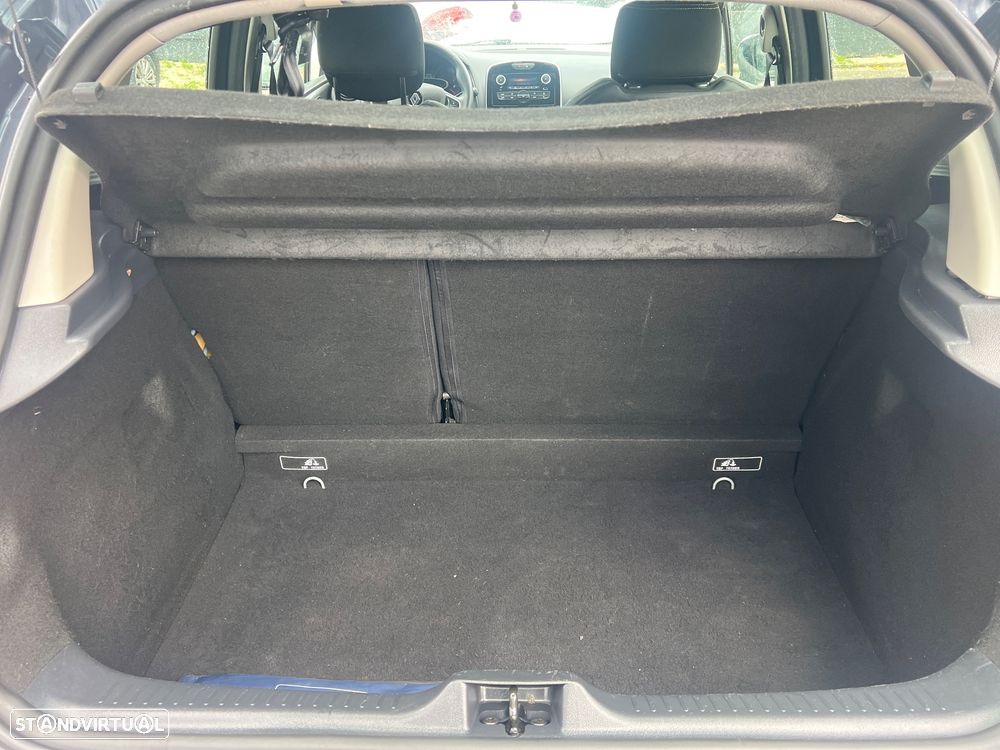 Renault Clio 1.5 dCi Zen - 12