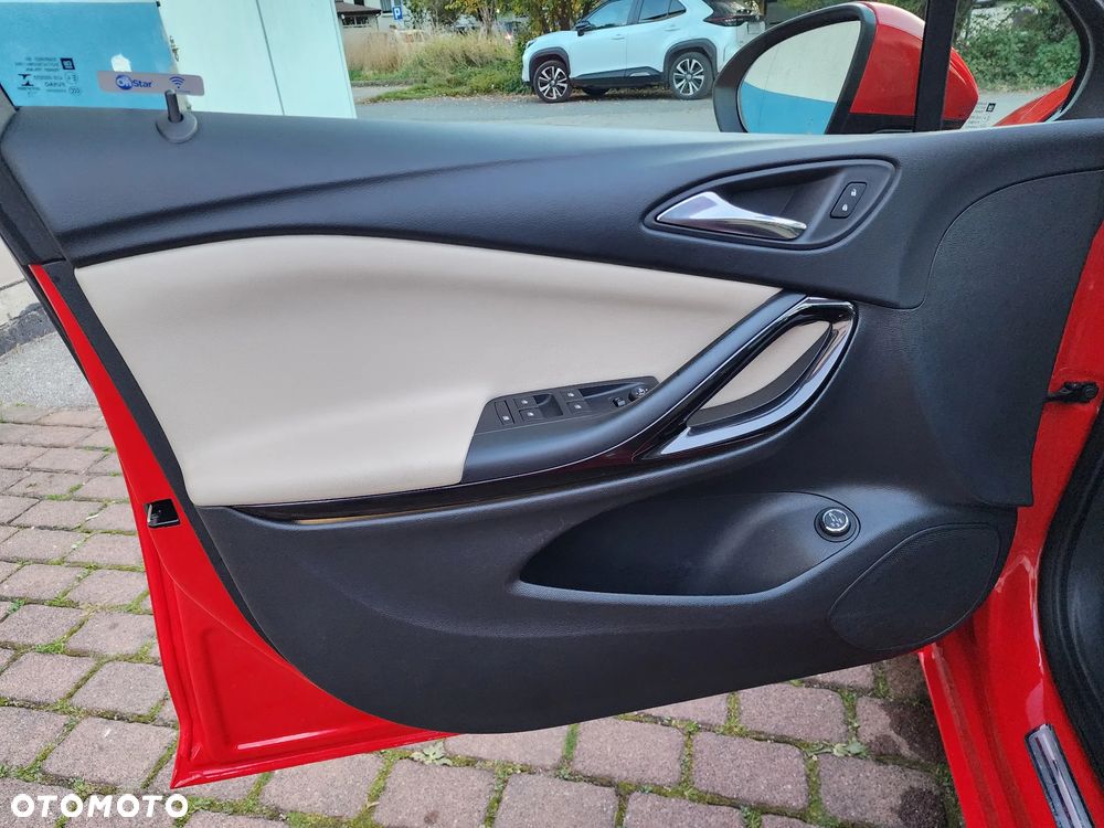 Opel Astra 1.4 Turbo Start/Stop Innovation - 33