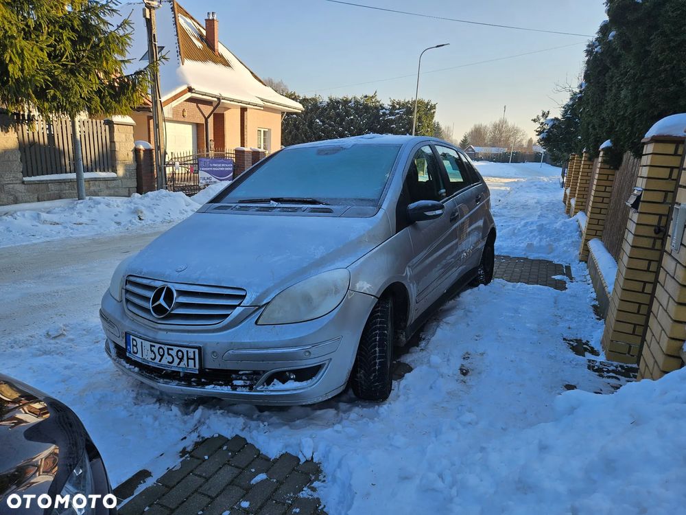 Mercedes-Benz Klasa B 180 CDI Autotronic - 8
