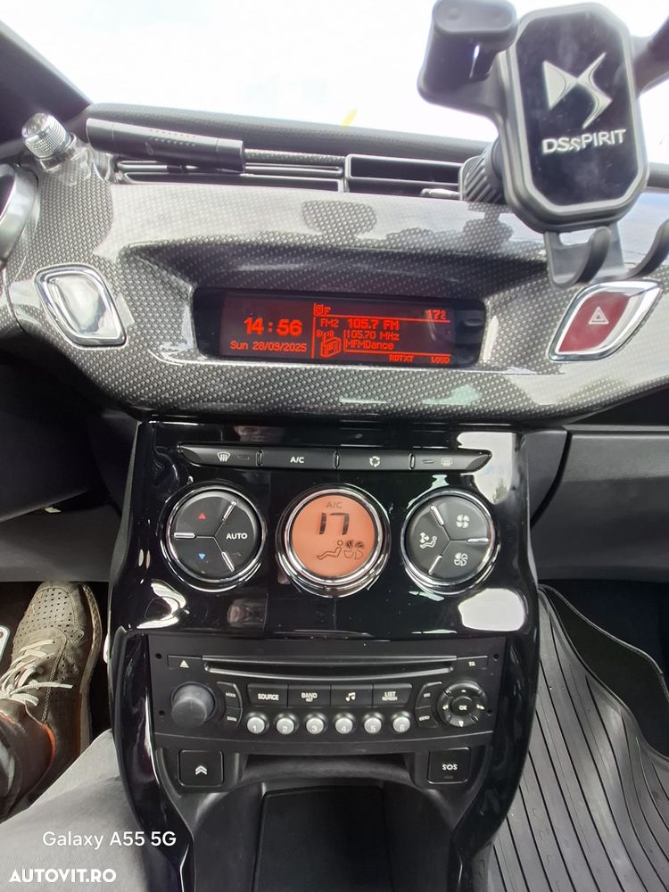 Citroën DS3 THP 155 SportChic - 11