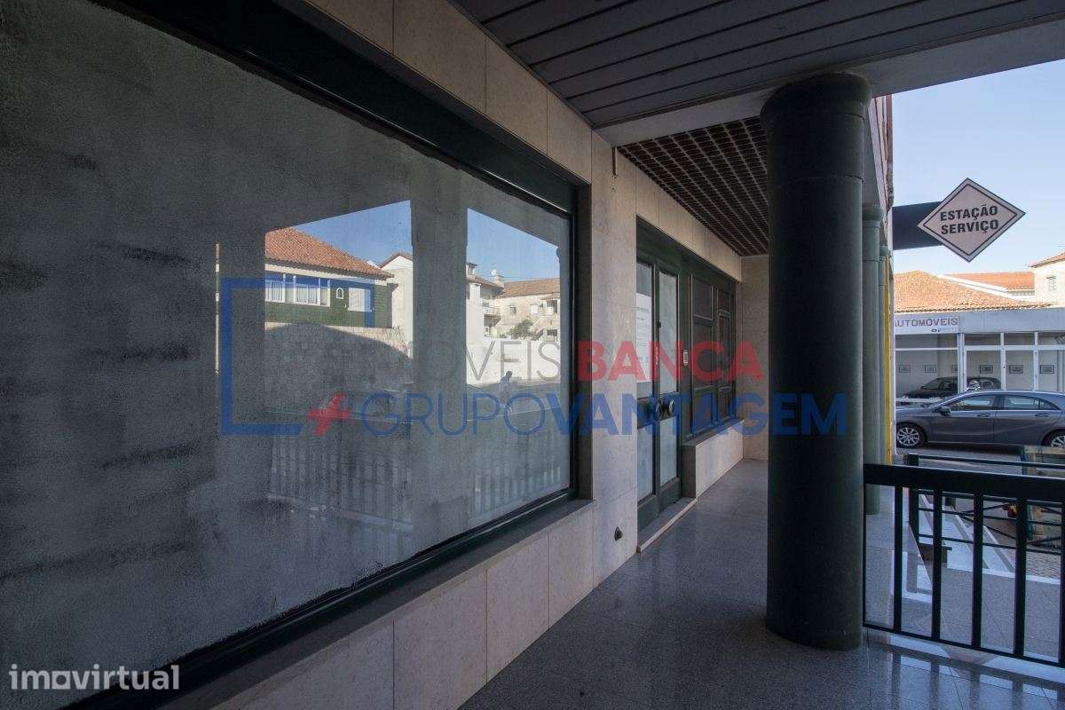 Espaço Comercial de 211 m² em A-dos-Cunhados | Torres Vedras - Grande imagem: 4/29