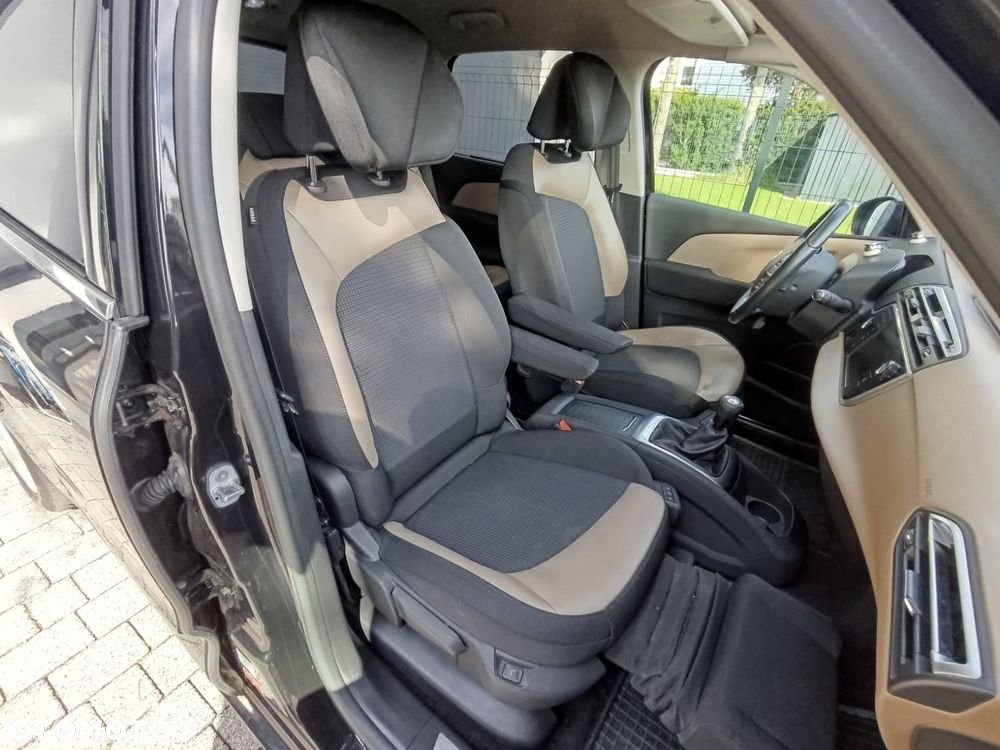 Citroën C4 Picasso 2.0 BlueHDi Exclusive - 17