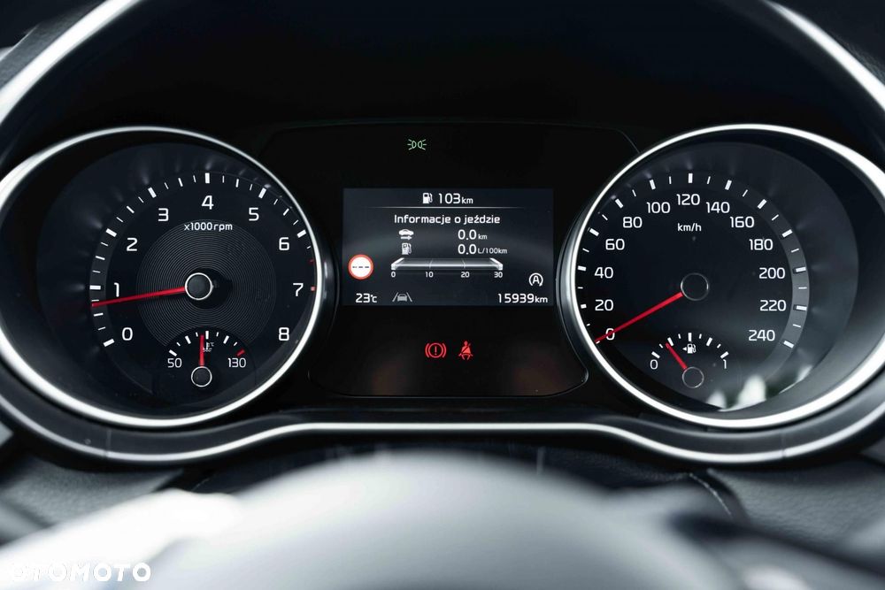 Kia XCeed 1.5 T-GDI M - 19