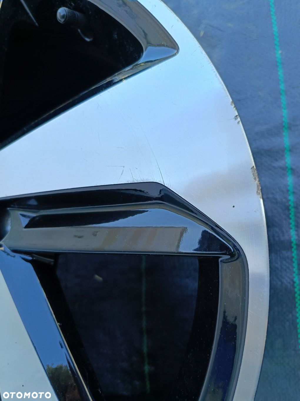 FELGA ALUMINIOWA VW POLO 2G 7.5x17 5x100 ET51 2G0601025AB MILTON KEYNES - 10