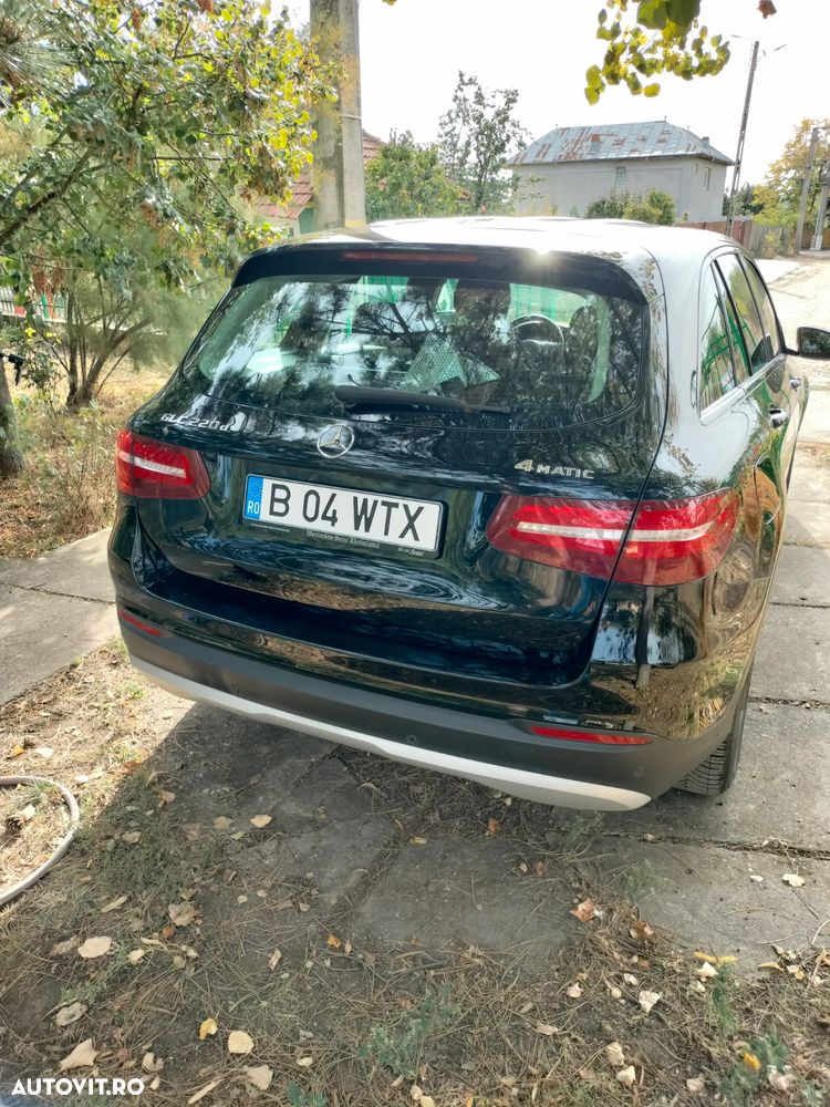 Mercedes-Benz GLC 220 d 4Matic 9G-TRONIC - 19