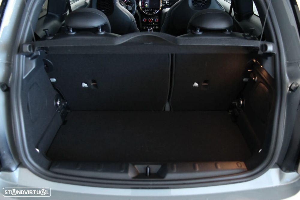 MINI 3 Portas John Cooper Works Plus Auto Desportiva - 30