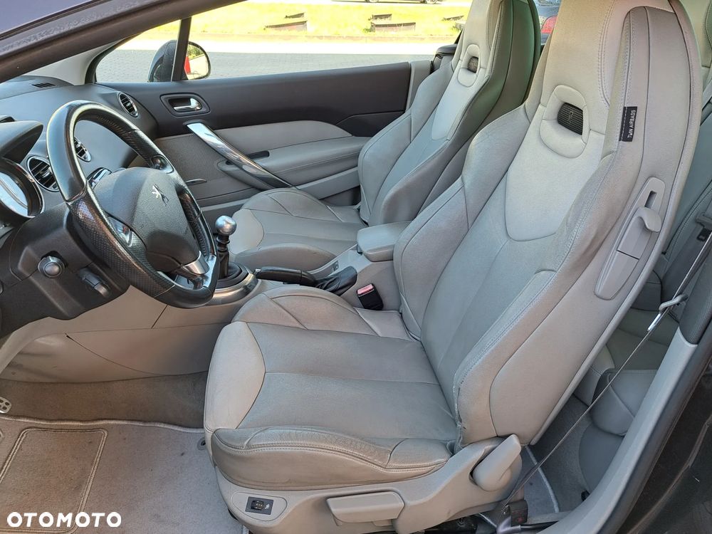 Peugeot 308 CC - 12