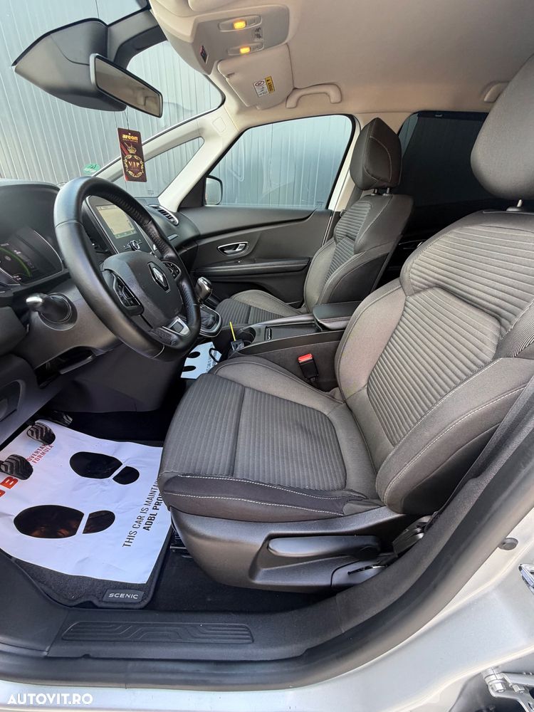 Renault Grand Scenic BLUE dCi 120 BUSINESS EDITION - 14