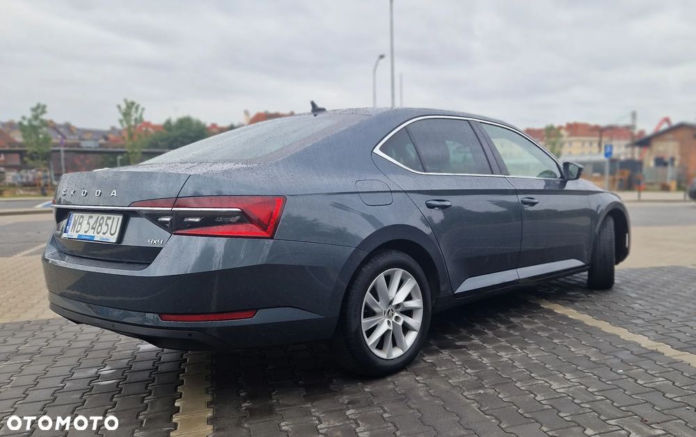 Skoda Superb 2.0 TDI SCR 4x4 Ambition DSG - 7