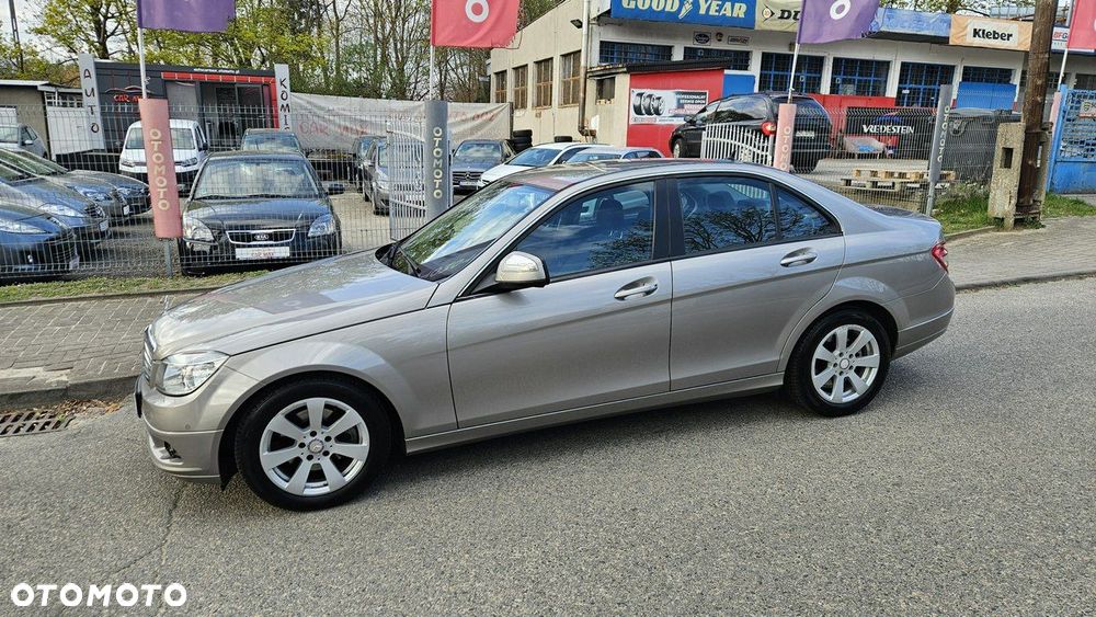 Mercedes-Benz Klasa C 220 CDI Classic - 15