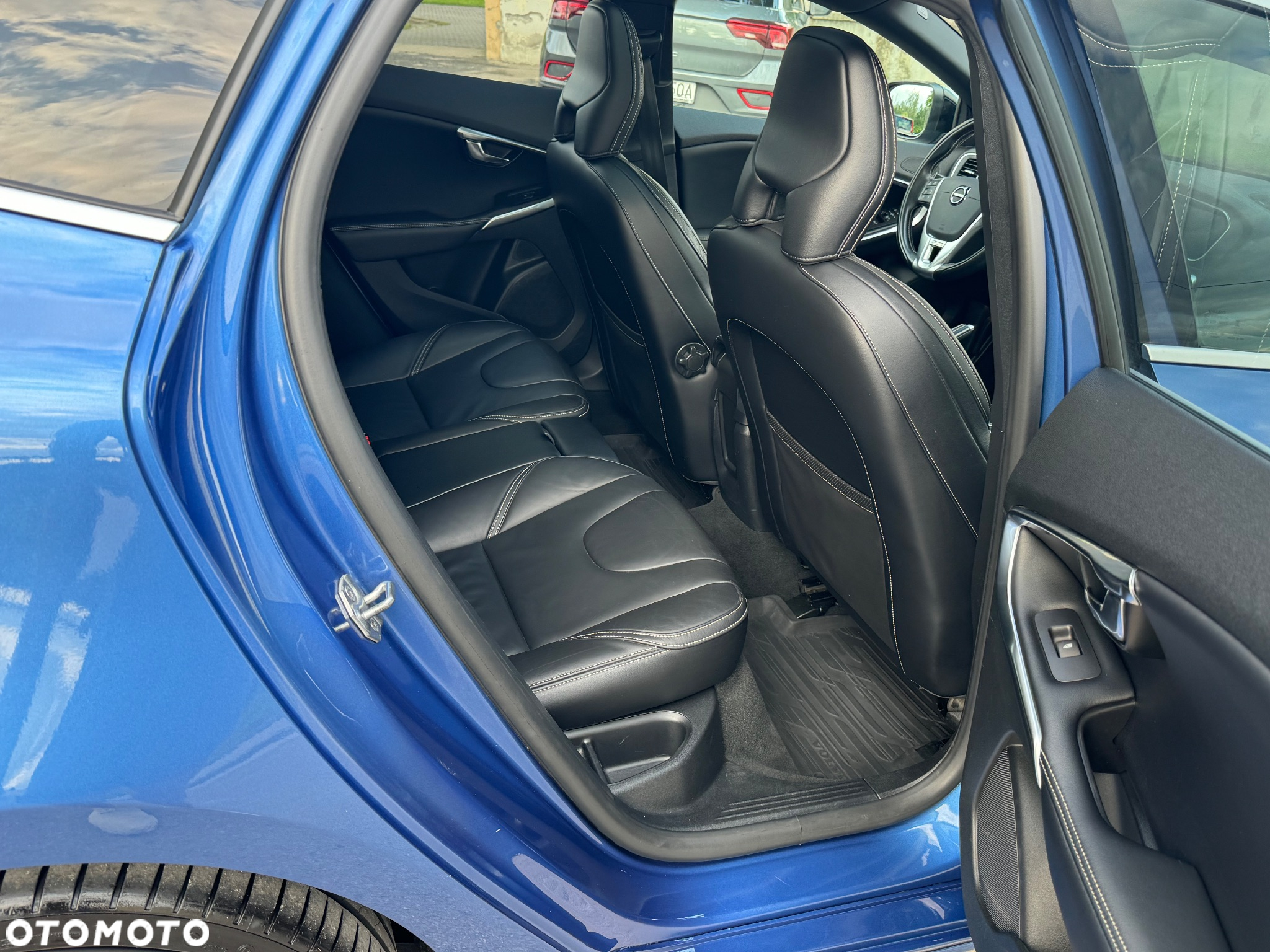 Volvo V40 D4 RDesign - 27