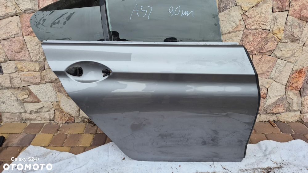 Drzwi prawy Tył BMW F06 A52 Space Grau Metallic ORI Lakier - 1