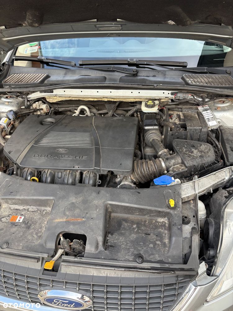 Ford Mondeo - 15