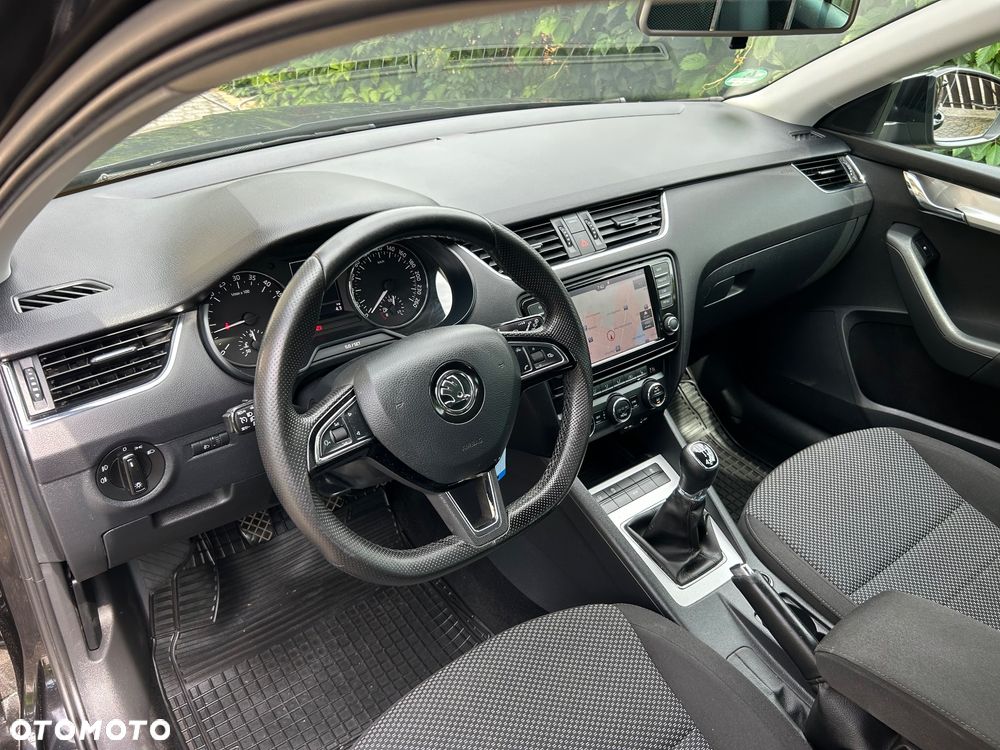 Skoda Octavia 2.0 TDI (Green tec) 4x4 Style - 26