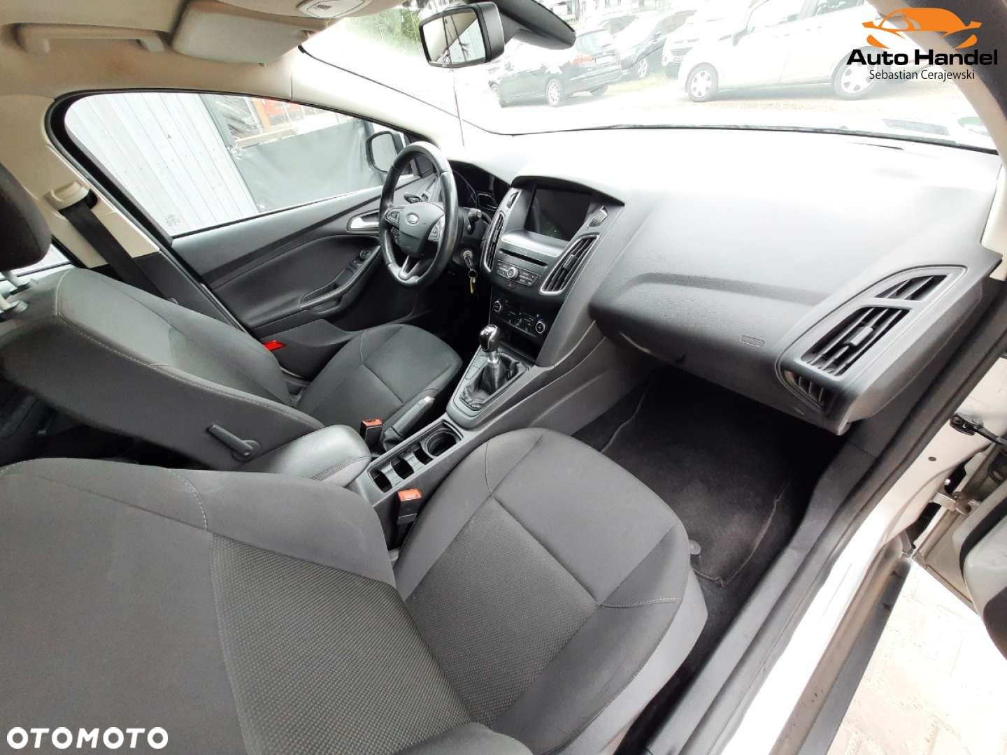 Ford Focus 1.0 EcoBoost Titanium - 31