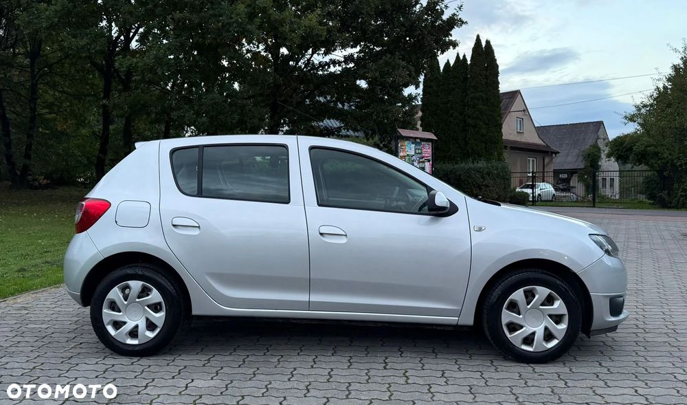 Dacia Sandero 1.5 dCi Laureate - 12